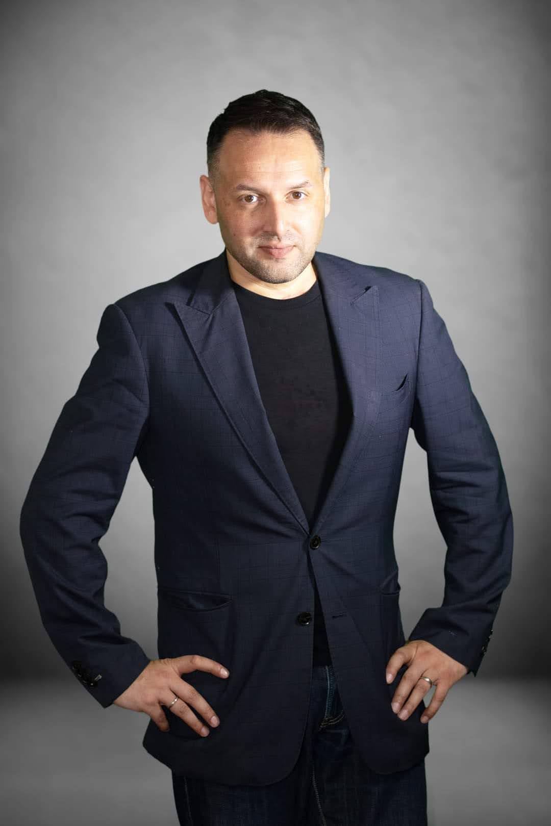 Stuart Jay Raj